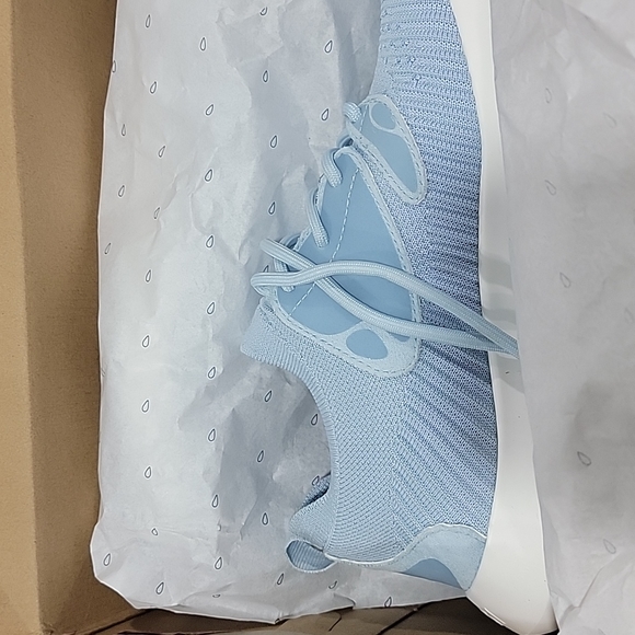 Vessi Sky Blue Everyday Sneakers Men's 7 - Picture 4 of 9